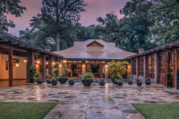 Arusha-coffee-lodge-reception