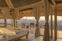 ikuka-safari-camp-double-room-tanzania-yellow-zebra-safaris